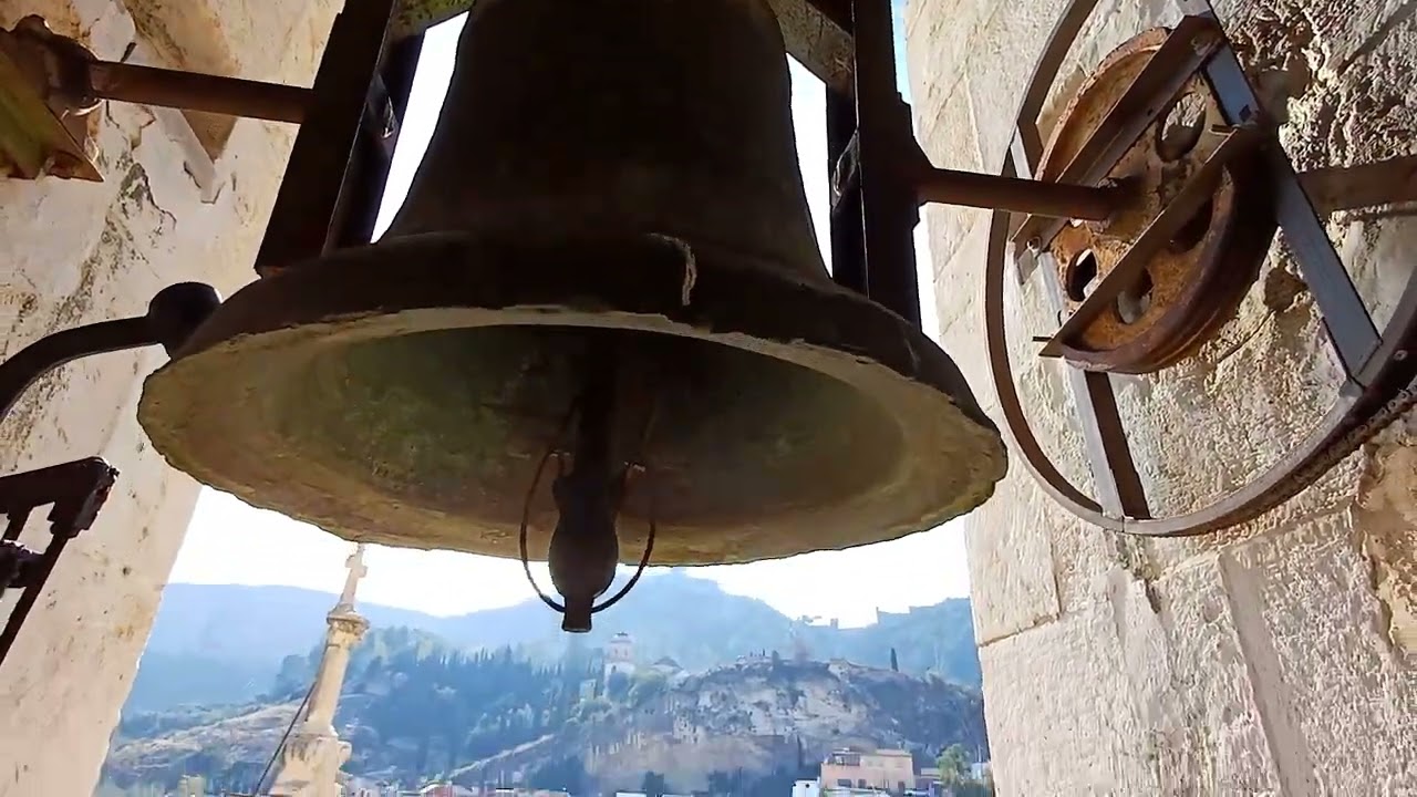JÁTIVA. Sala de Campanas de la Colegiata