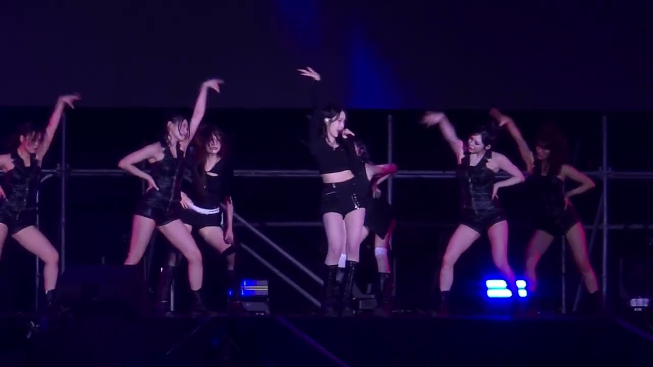 260315 高雄櫻花季 VIVIZ - Untie