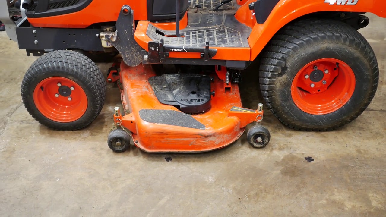 Эта проклятая косилка Kubota BX с откидным дышлом! — Легкое крепление.