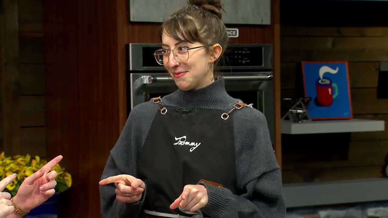 Hawnuh Lee Makes Creamy Beet Dressed Pasta