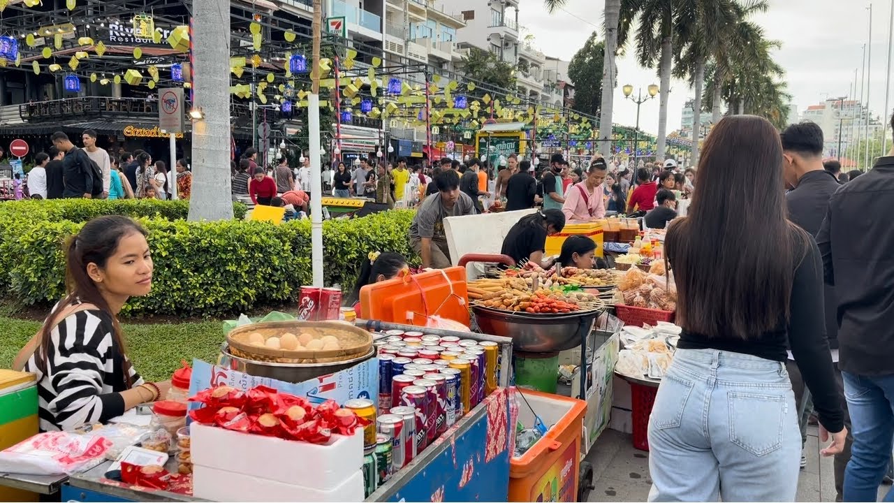 Streets food in Phnom Penh