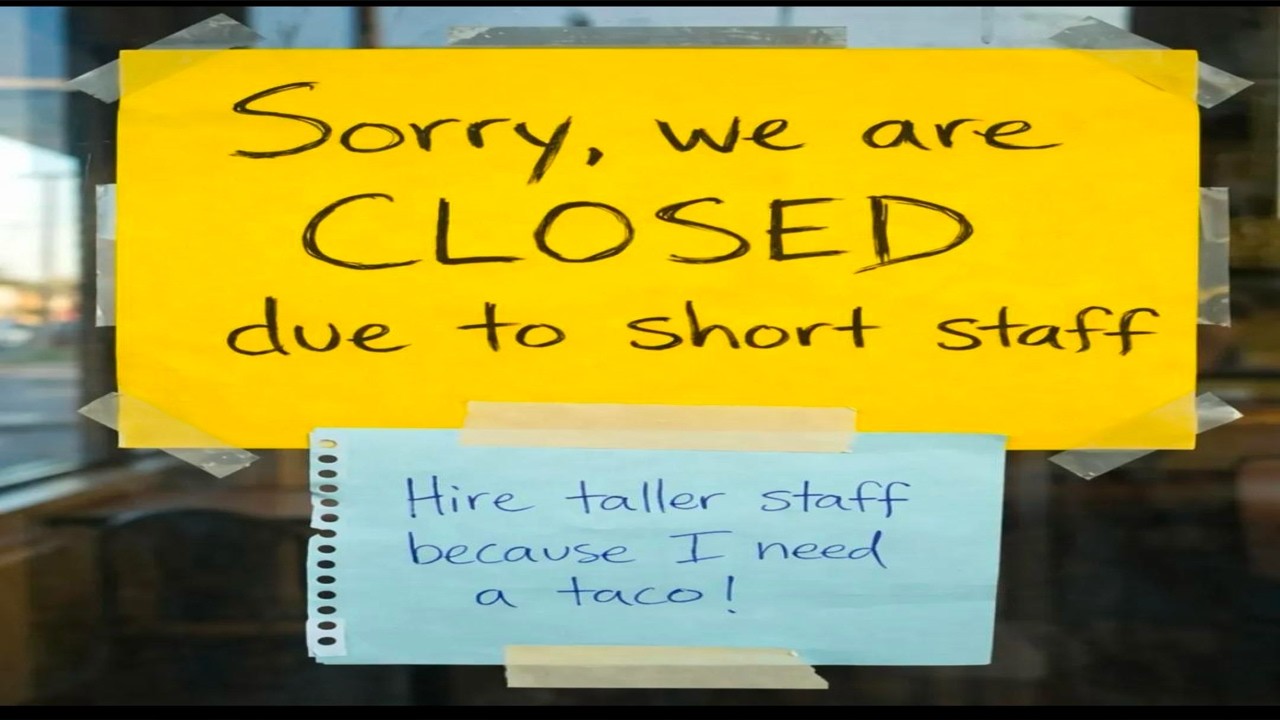 SIGNS THAT ARE WAY TOO FUNNY 23