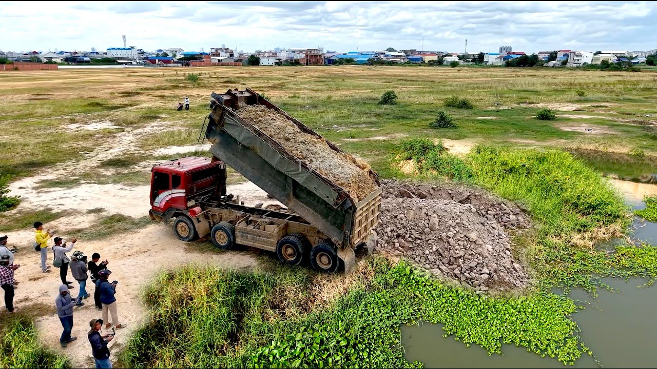 JUST Opening Delete Big Lake Filling UP BY SHANTUI DH17C2 Pushing & DumpTruck24T Unloading Soil