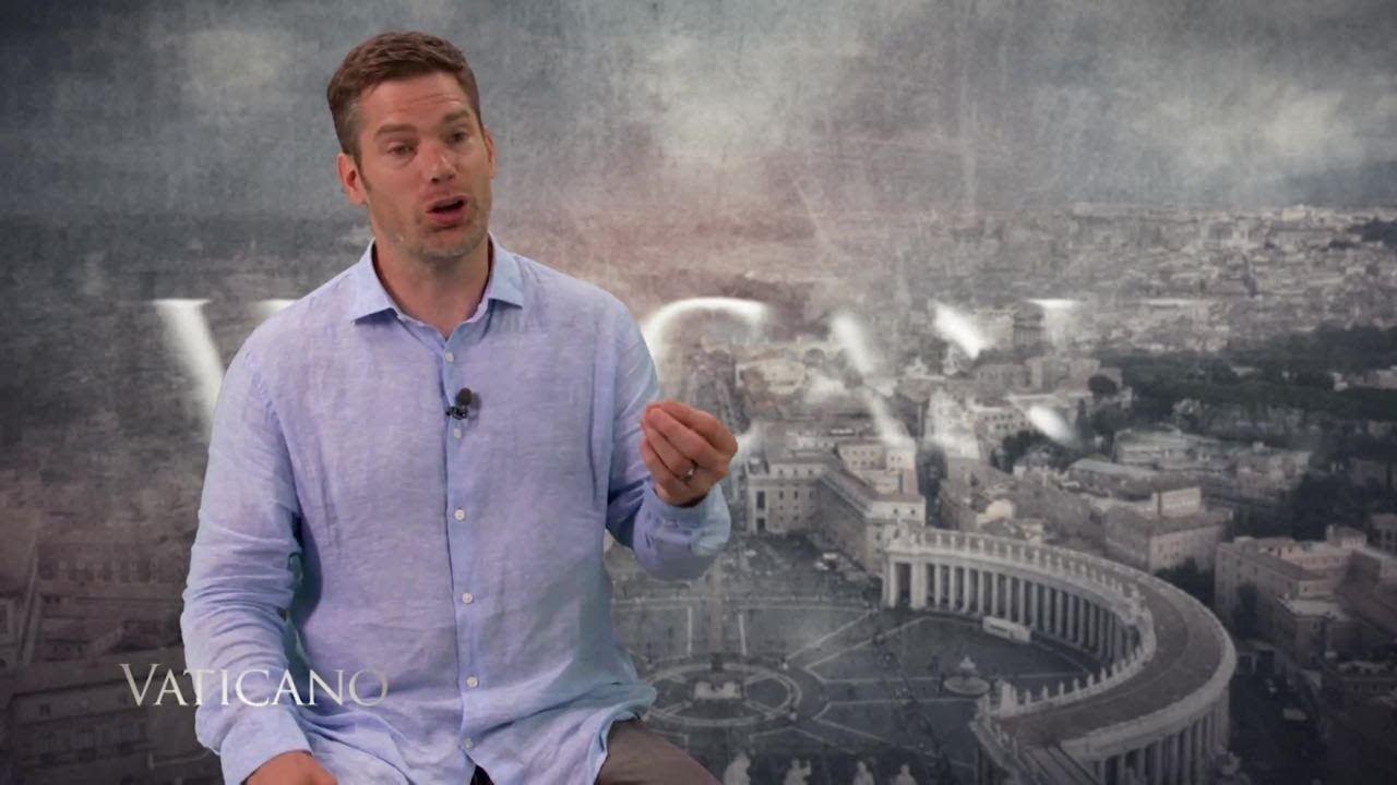 Vaticano - 2021-10-02 - Viaje del Papa a Eslovaquia y Excomuni&oacute;n y Comuni&oacute;n