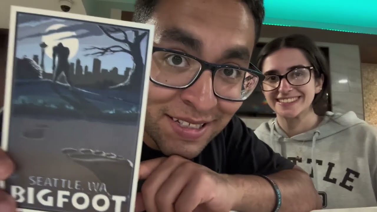Souvenir Haul & Recap - Seattle: Seattle Aquarium, Pacific Science Center, + more souvenirs!