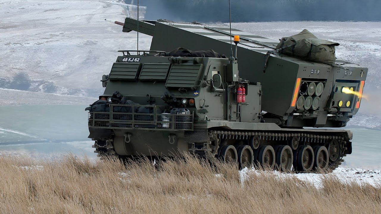 M270 MLRS in Action ⚡ Reloading & Rocket Salvo &mdash; Modern Rocket Artillery