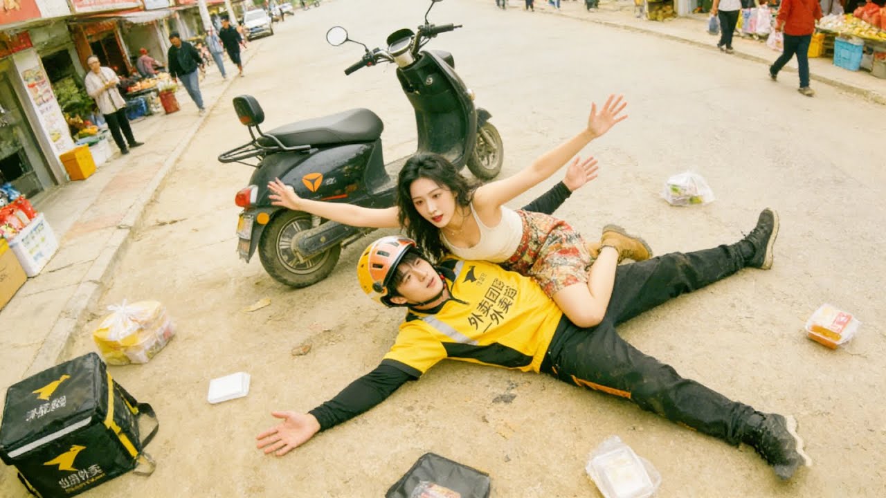 Delivery guy saves drugged CEO, she uses him as antidote. #251121dxB2