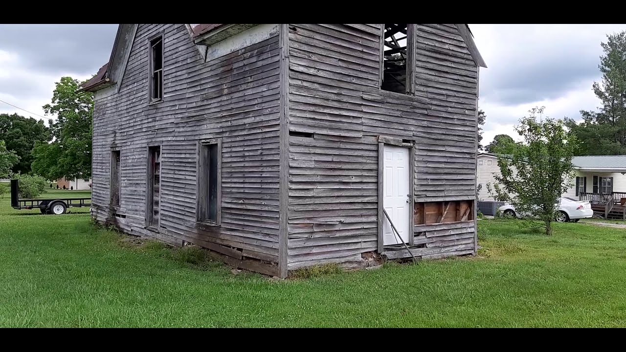 A Countryside Walk | Chuckey, Tennessee