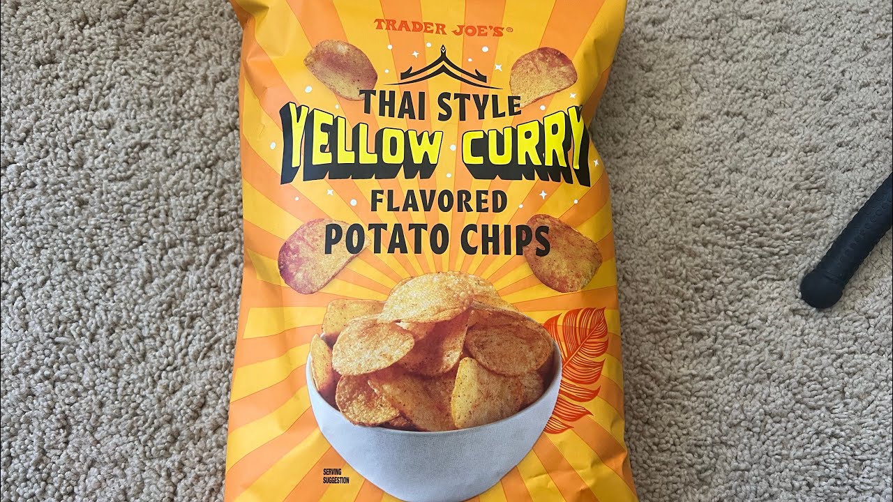 Обзор картофельных чипсов Trader Joe's в тайском стиле с желтым карри