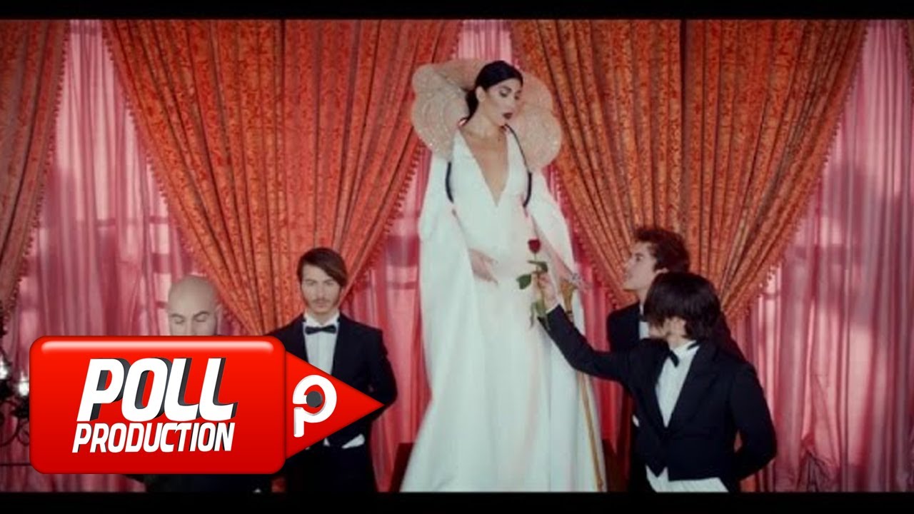 Volga Tam&ouml;z Ft. Hande Yener - Sebastian ( Official Video )
