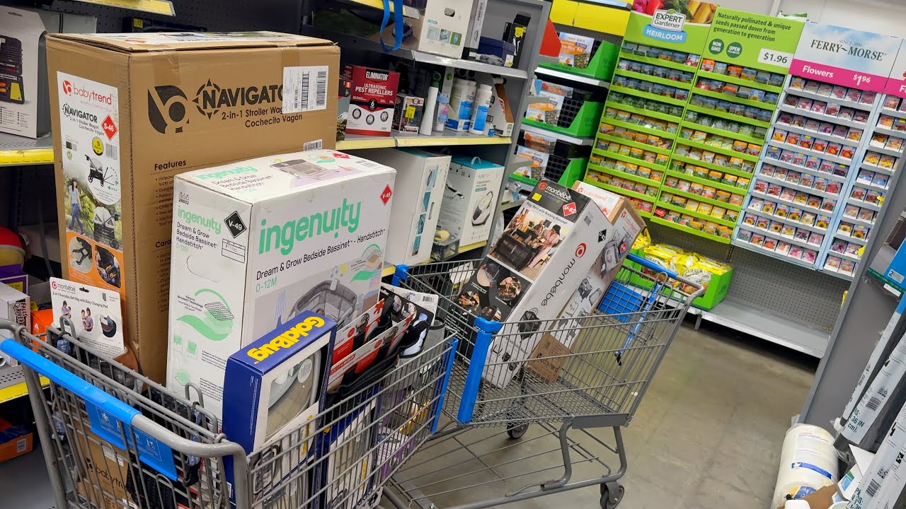 $20 HIGH CHAIR FOR $25 WAGONS THESE PRICES ARE INSANE SHOPPING FOR CLEARANCE WALMART