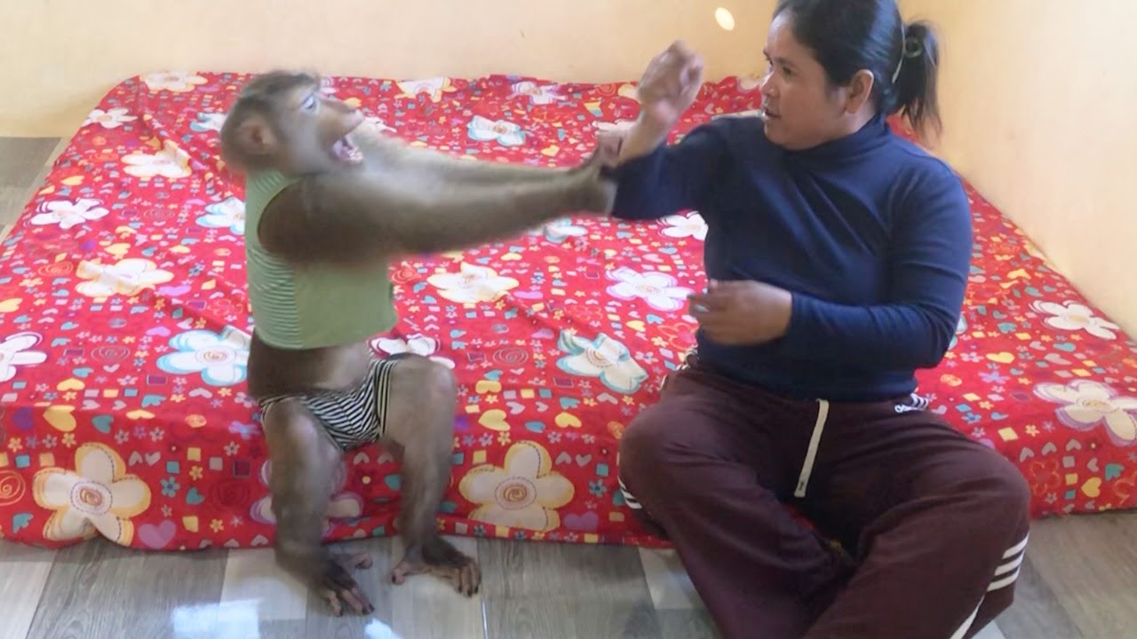 Jason Grabbed Arm Prevent Mom Touch Any Part Of Body
