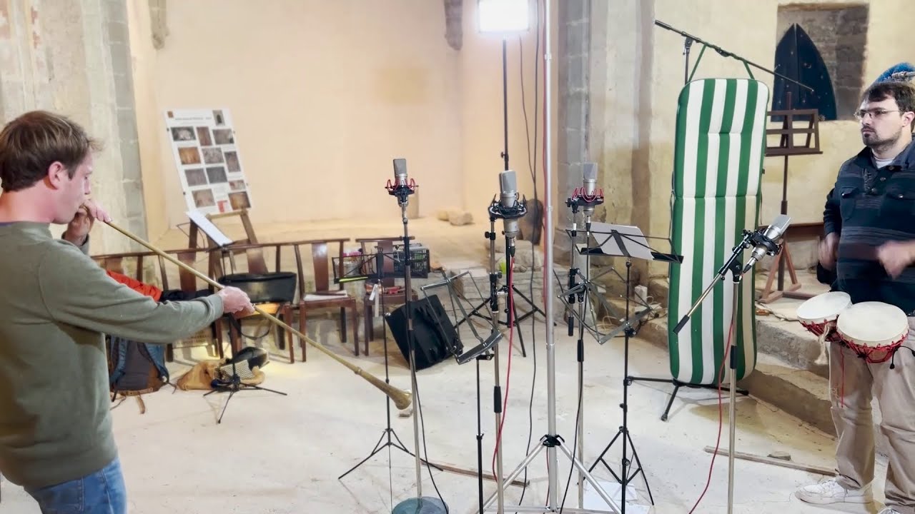 Improvisation busine & nacaires, instruments médiévaux au service du pouvoir