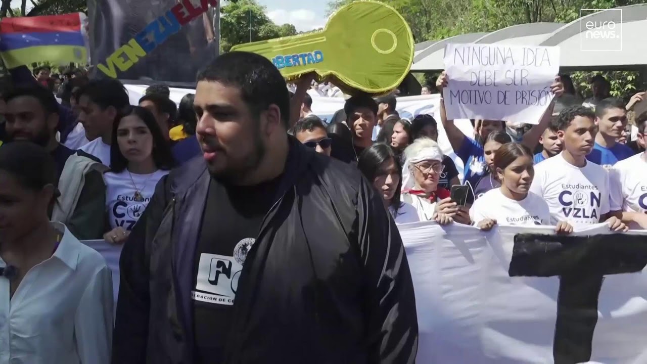 Protestas en Caracas: A un mes de la caída de Maduro, exigen liberar a los presos