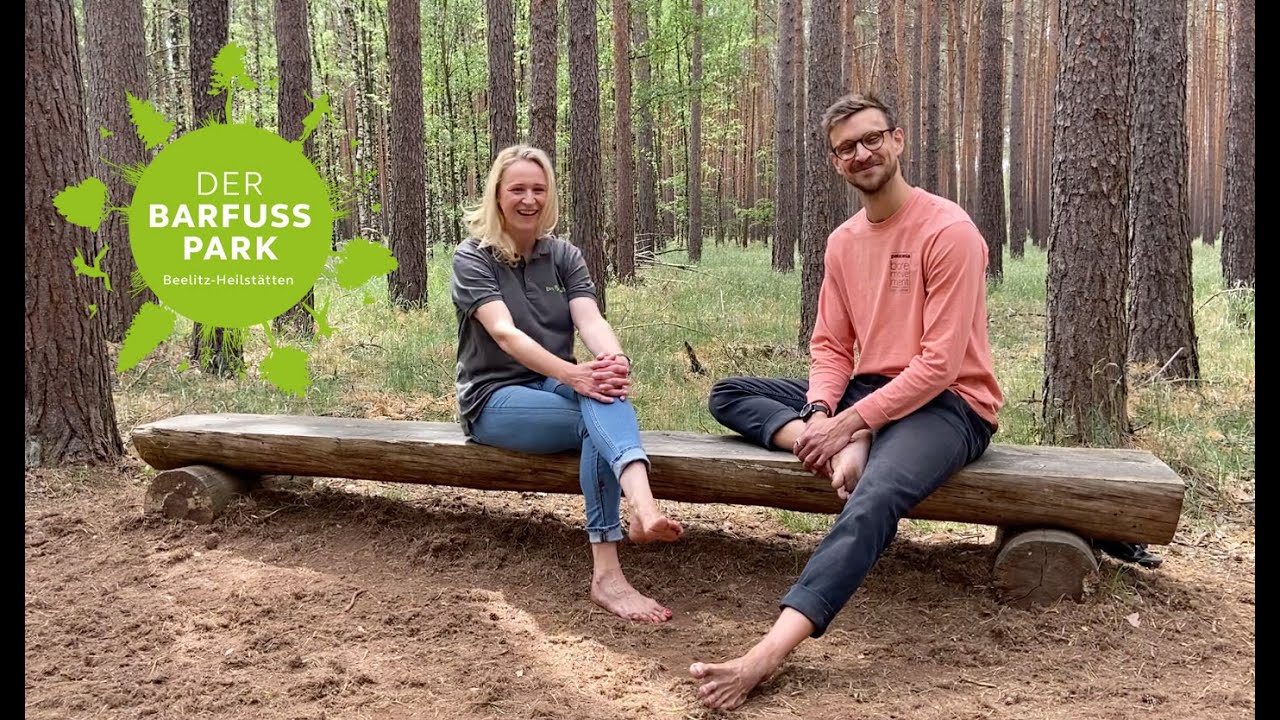 Barfu&szlig; im Leben stehen. Unten ohne ins Vergn&uuml;gen | mit Ben Gr&uuml;mer im Barfu&szlig;park Beelitz-Heilst&auml;tten