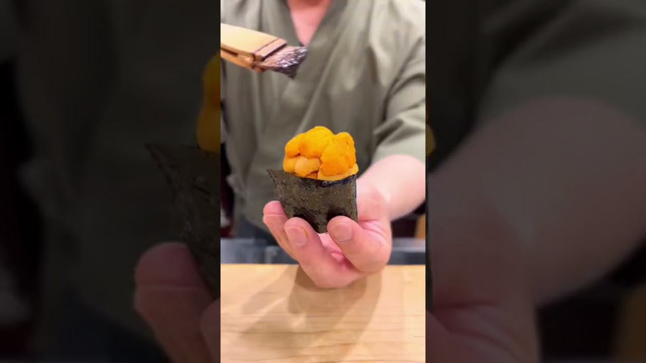 【Check Out This Uni】Sea Urchin Gunkan #shorts #sushi #chefhiro #japan