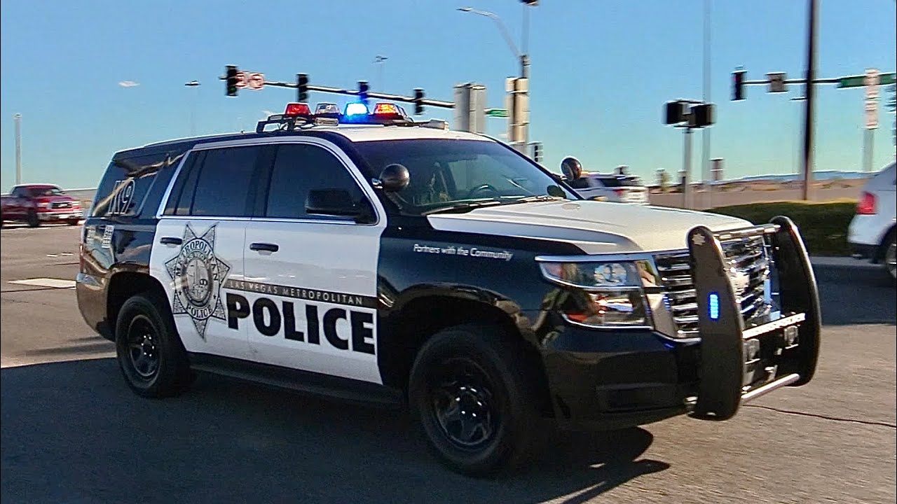Major Las Vegas Metro Police Response To Manhunt For Armed Robber