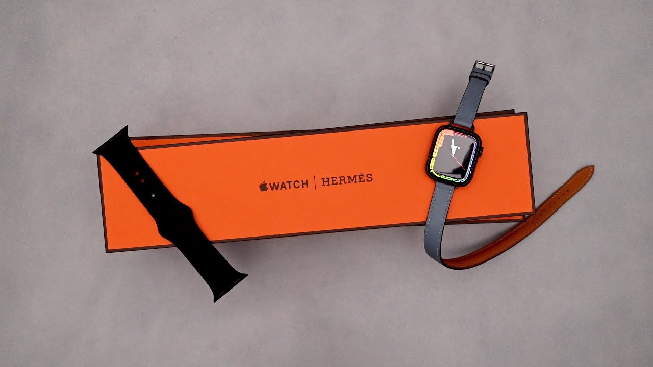 Apple Watch Series 7 | Unboxing + First Look at Hermès Space Black + Bleu Lin Attelage Double Tour