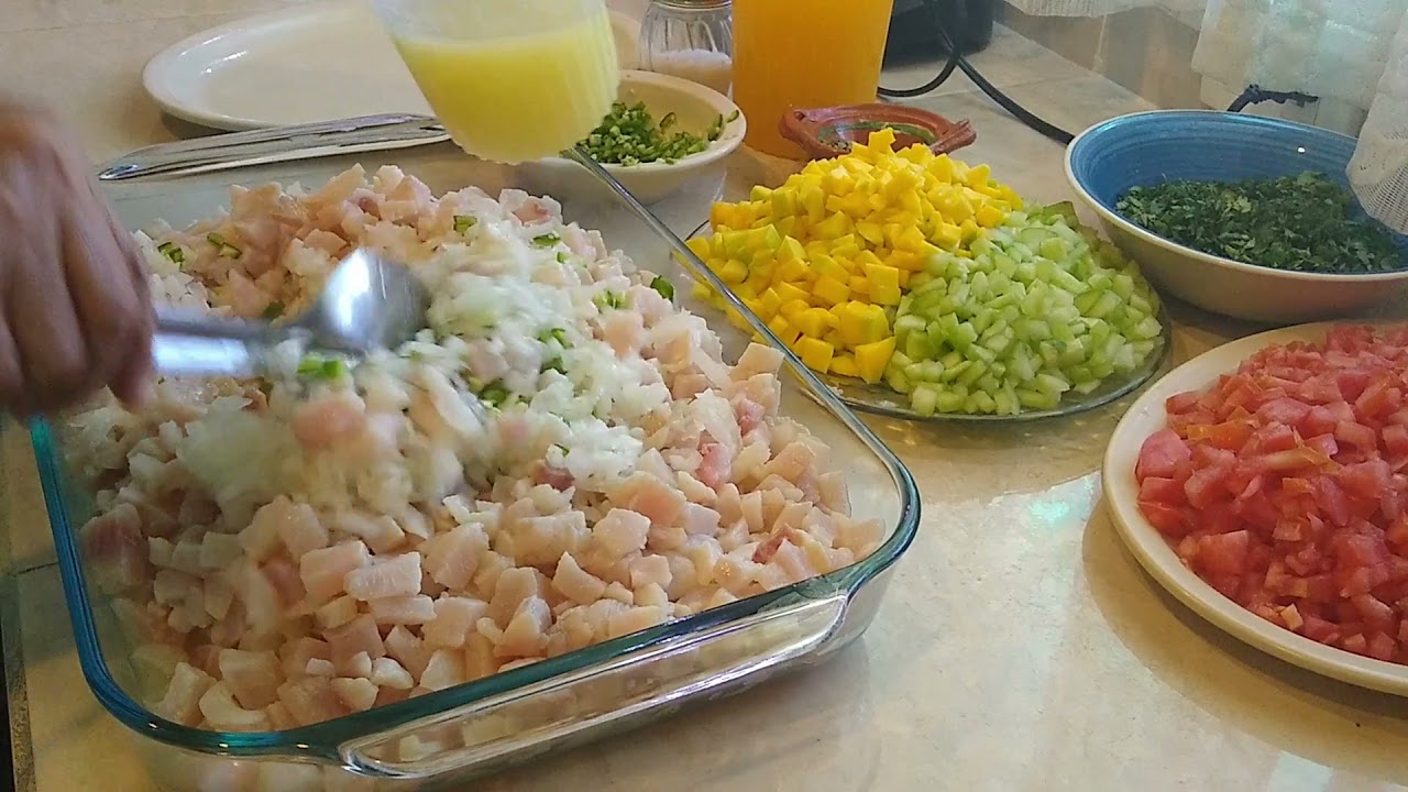 Ceviche de pescado con mango
