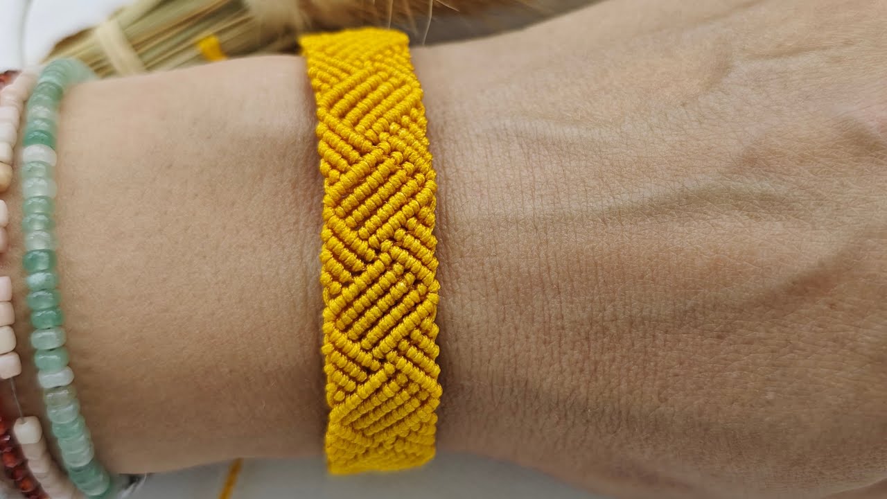 How to Make a  Macramé Bracelet with Diamond Pattern – Step by Step Tutorial | #diy #macrame 