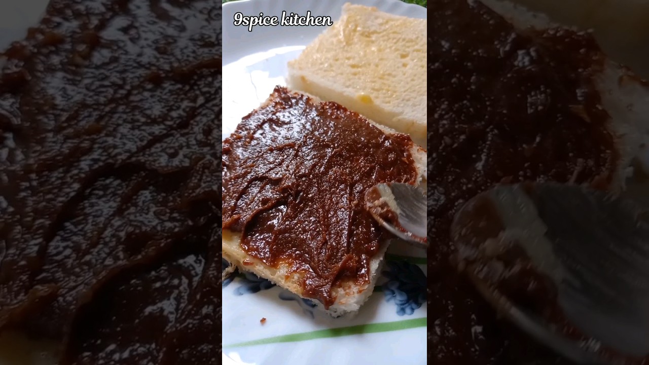 Desi nutella spread on bread 😋easy way to satisfy your nutella craving 😋 😜