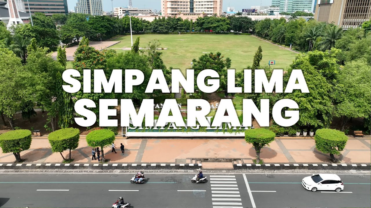 Simpang Lima Semarang jadi Tempat Wisata yang Dipadati Pengunjung