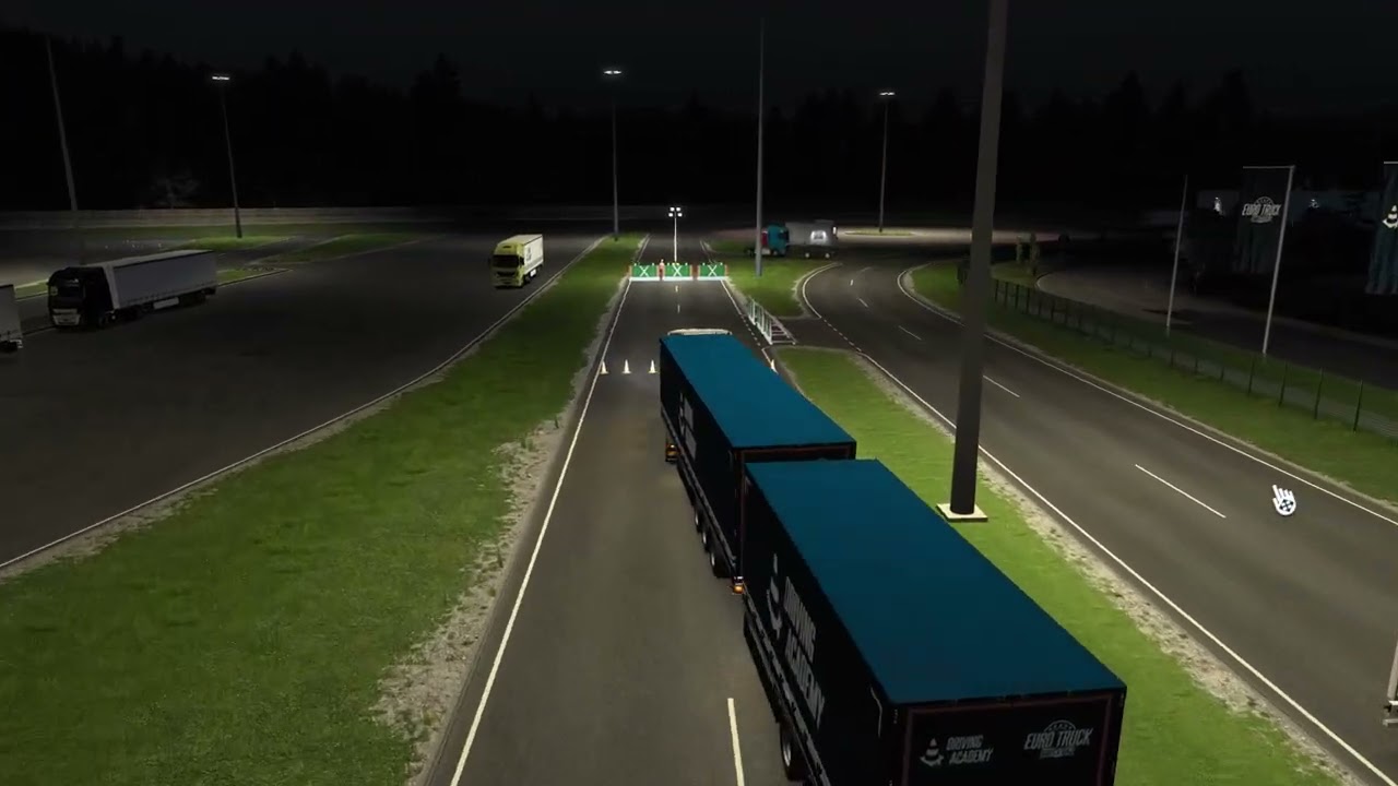 ETS2 driving academic Double Trailer Handling3-1 Through the Slaloms at Night