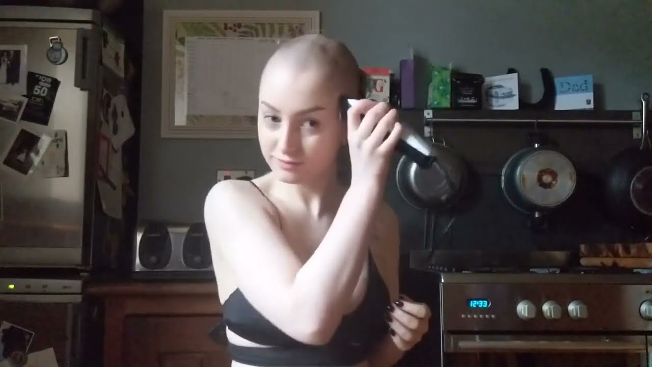 mulher careca