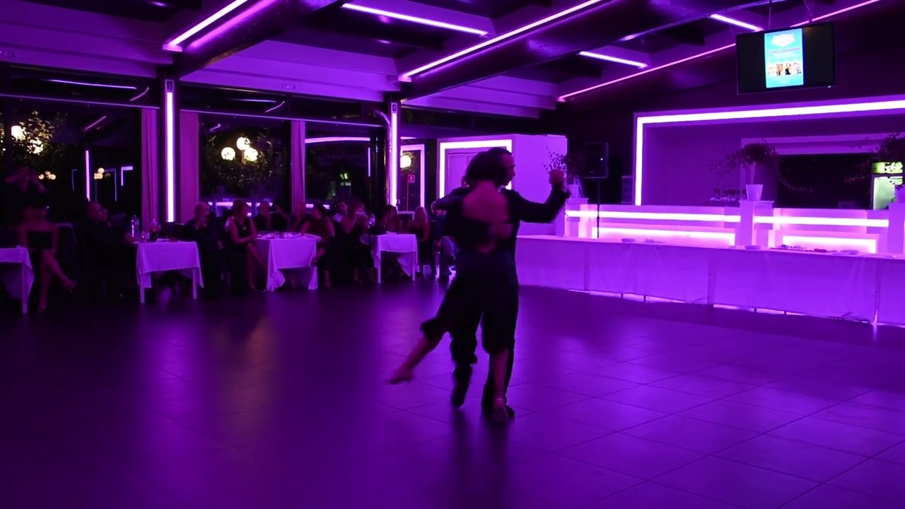 Tango. Calo.Gustavo Rosas. Show con Gisela Natoli en Salerno de Neri y Yanina.Octubre 2016.ITALY