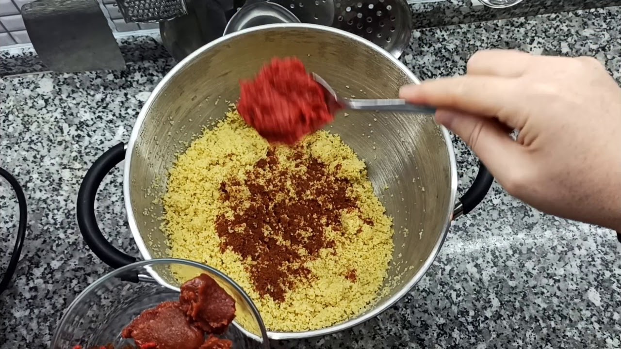 mutfak şefinde içli köfte yapımı👍