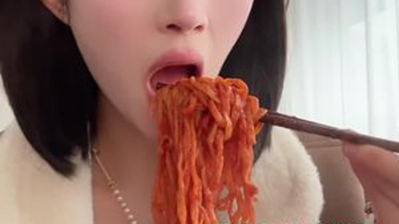 用蛋糕123分的甜，冲淡生活678分的苦☕好吃的蛋糕在这@🌟🌟甜品小铺🍰