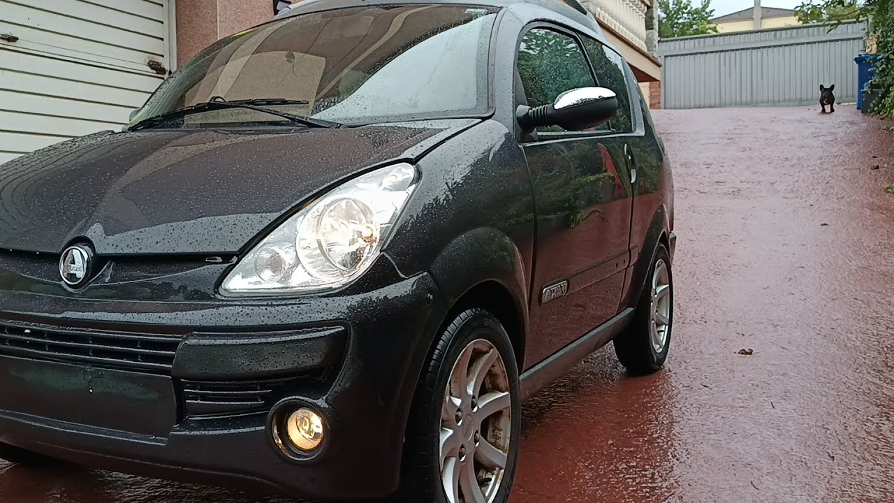 mi microcoche!! (Aixam Crossline 2010)