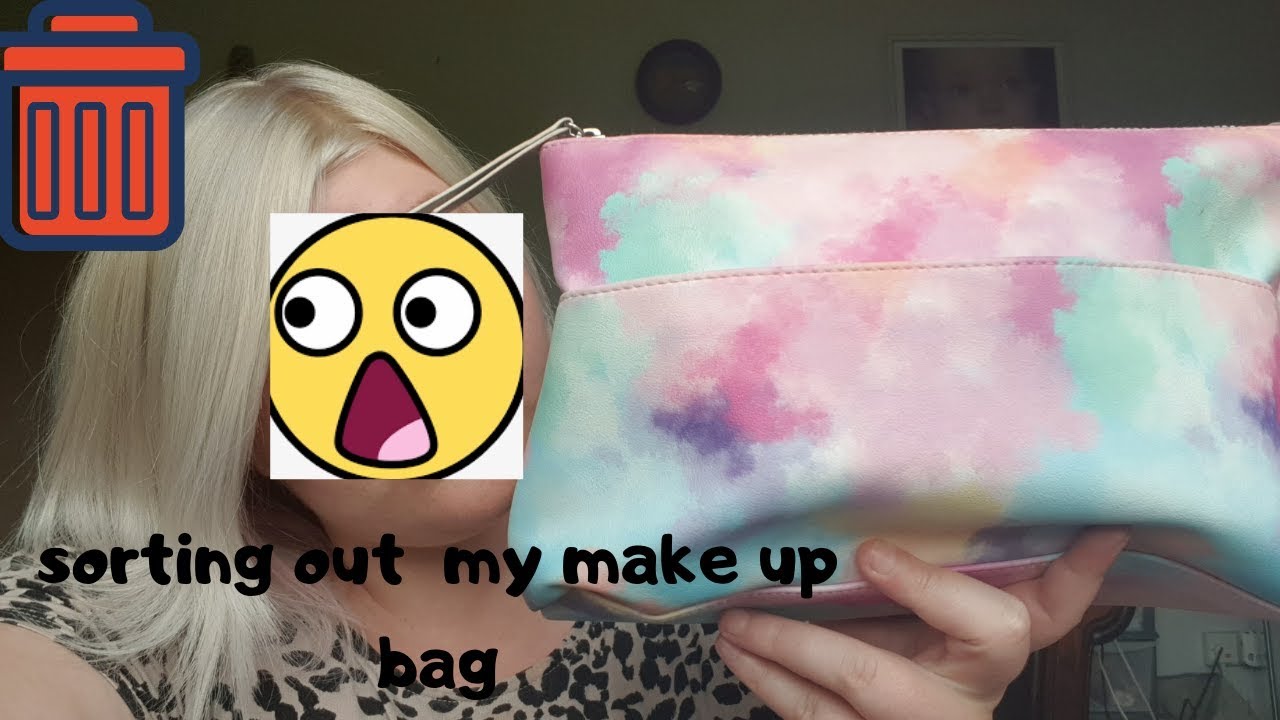 😲 make up declutter , I was shocked