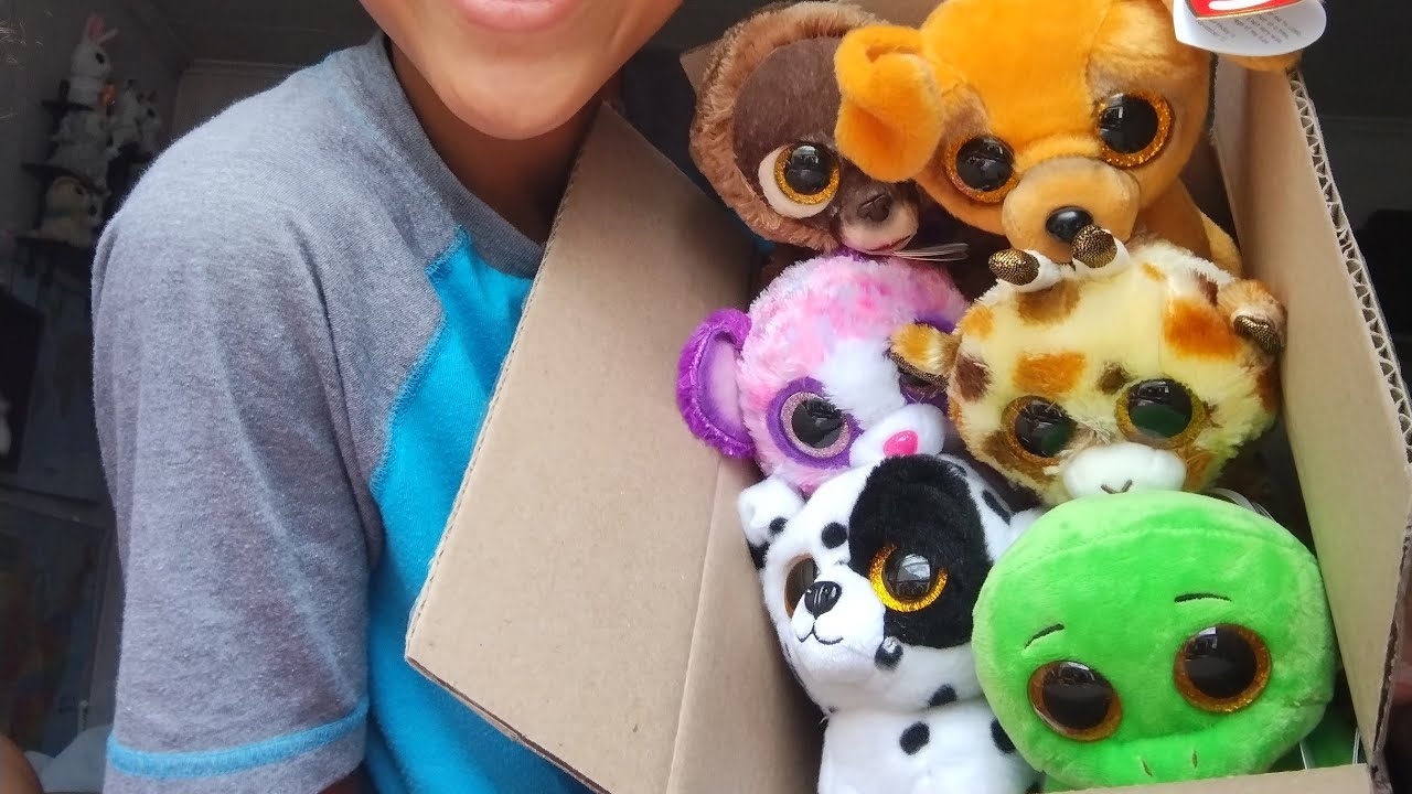 I UNBOXED THE NEW 2022 BEANIE BOOS * they're epic*