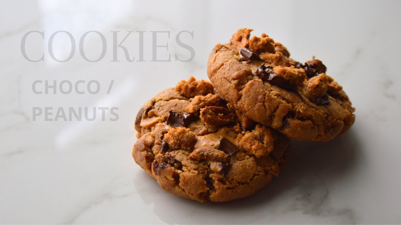 CRUMBL COOKIES CHOCOLATE & PEANUTS 🍪🤎🥜 | Denise Castagno |