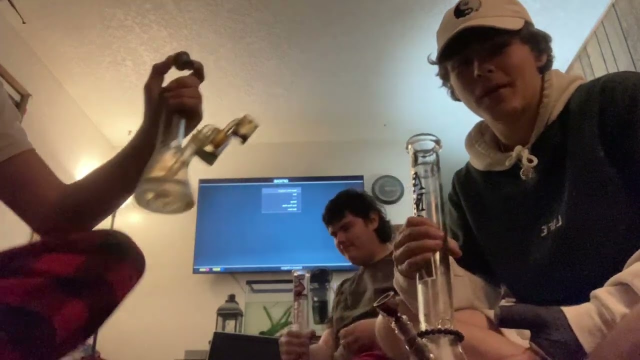 2 gram bong rips and PHAT dabs