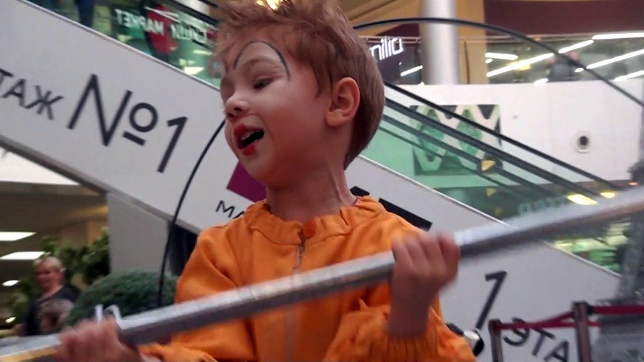 Мастер классы воронежской цирковой студии в Сити парк Град март 2019