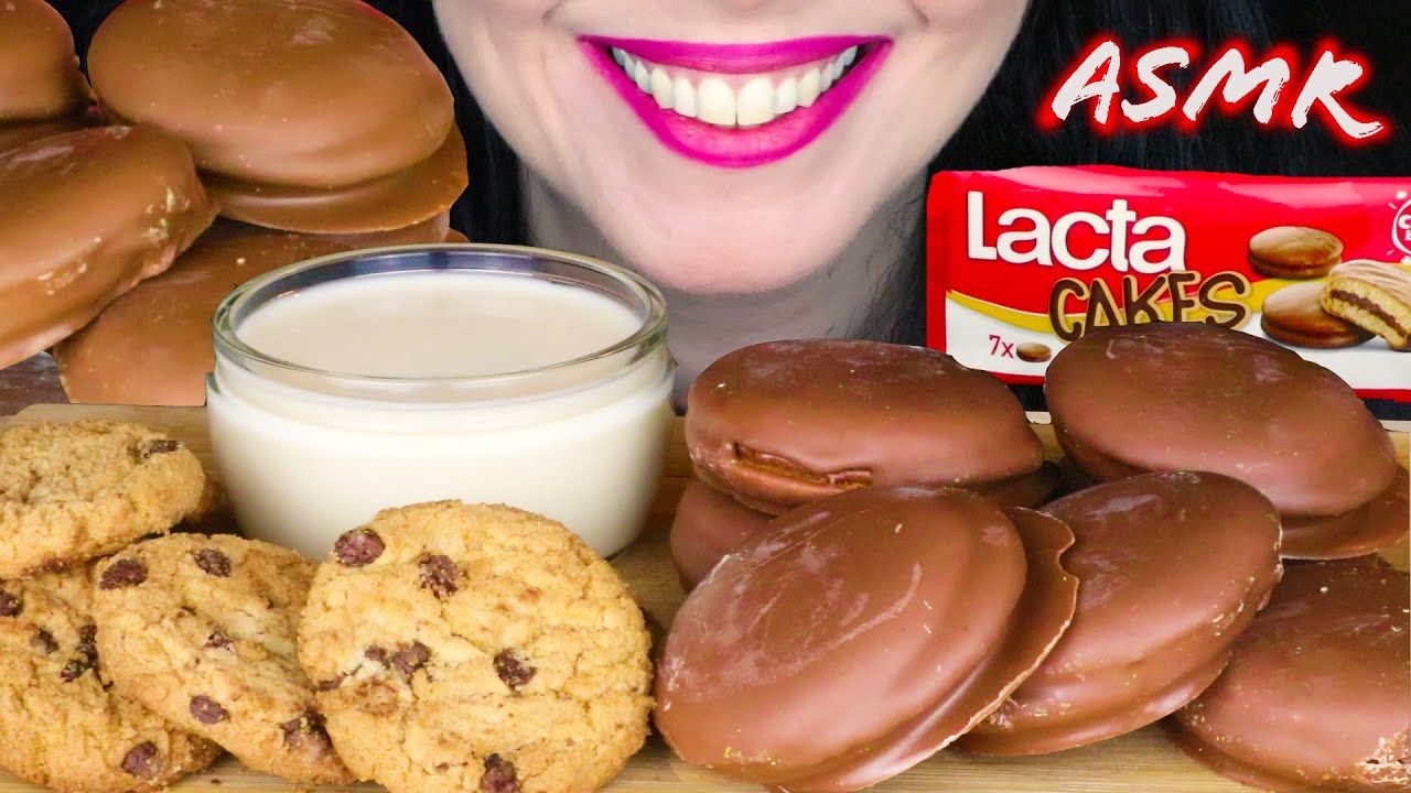 LACTA CAKES, CHOCOLATE CHIP COOKIES & MILK 🍫 | ASMR Mukbang  - 먹방 | No Talking | Real Eating Sounds