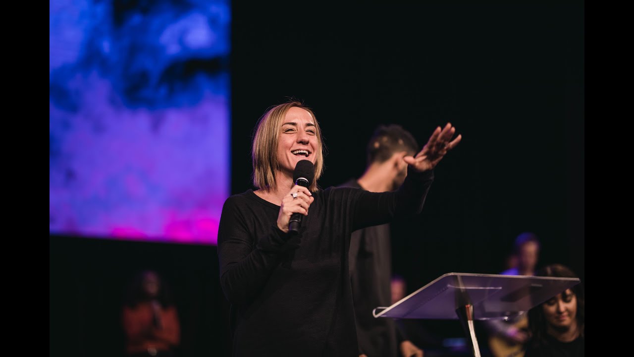 Hillsong College - Christine Caine