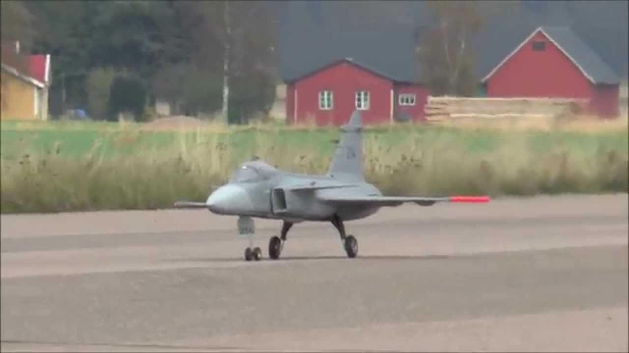 JAS 39C Gripen RC skala 1/6 Hasslösa