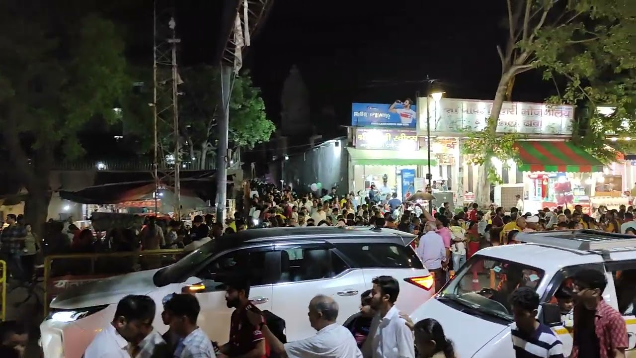 Vrindavan Crowd on Sunday