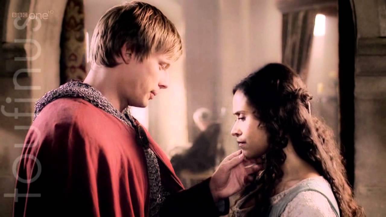 Merlin (4x01) - Shelter