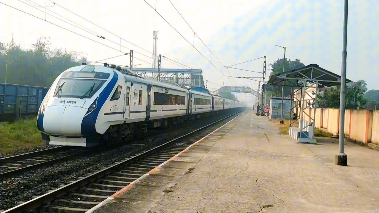 High speed vandebharat express crossing at full speed