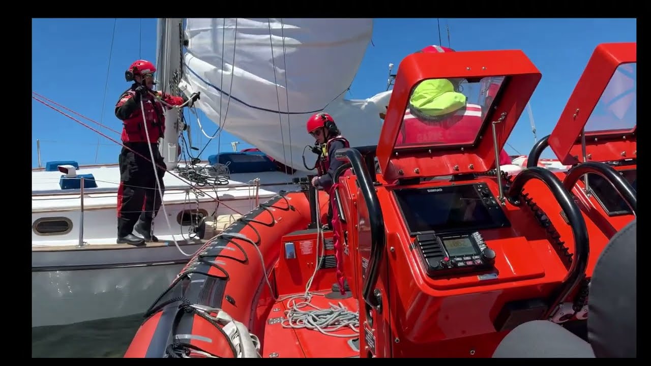 Tayana 37, hit the sand bank