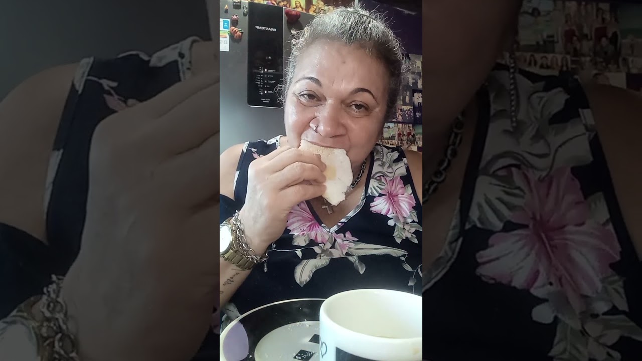 tapioca recheado com queijo 🧀 e café ☕️
