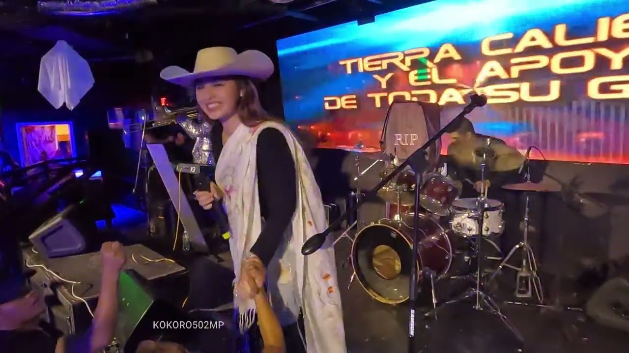 VIRY SANDOVAL EN EL JEFE DE JEFES