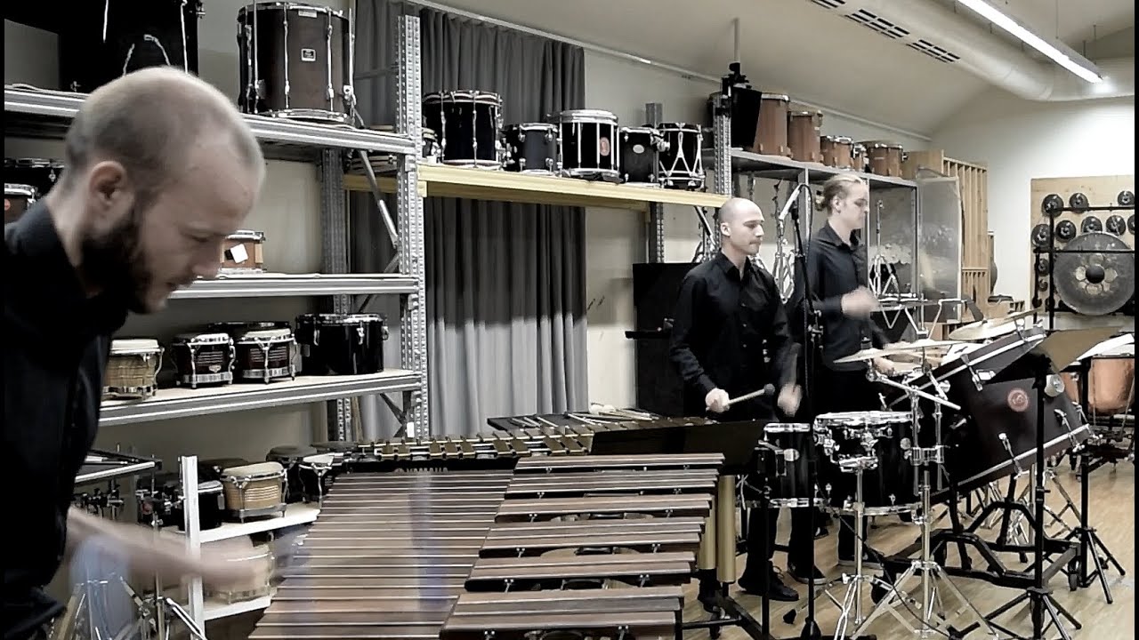 Hannes Schöggl | Dying Giants | played by Schlagwerk Wien Ensemble