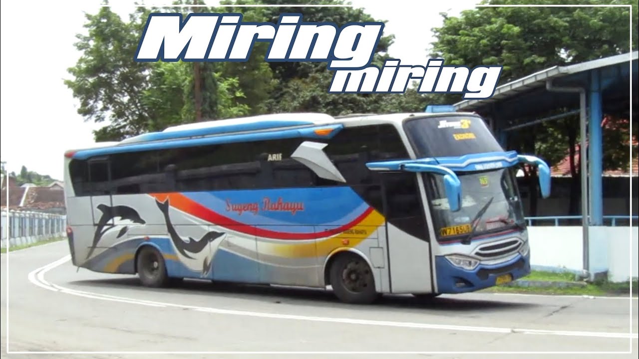 [KOMPILASI] Manuver Bus Jawa Timuran di Terminal Kertajaya Mojokerto