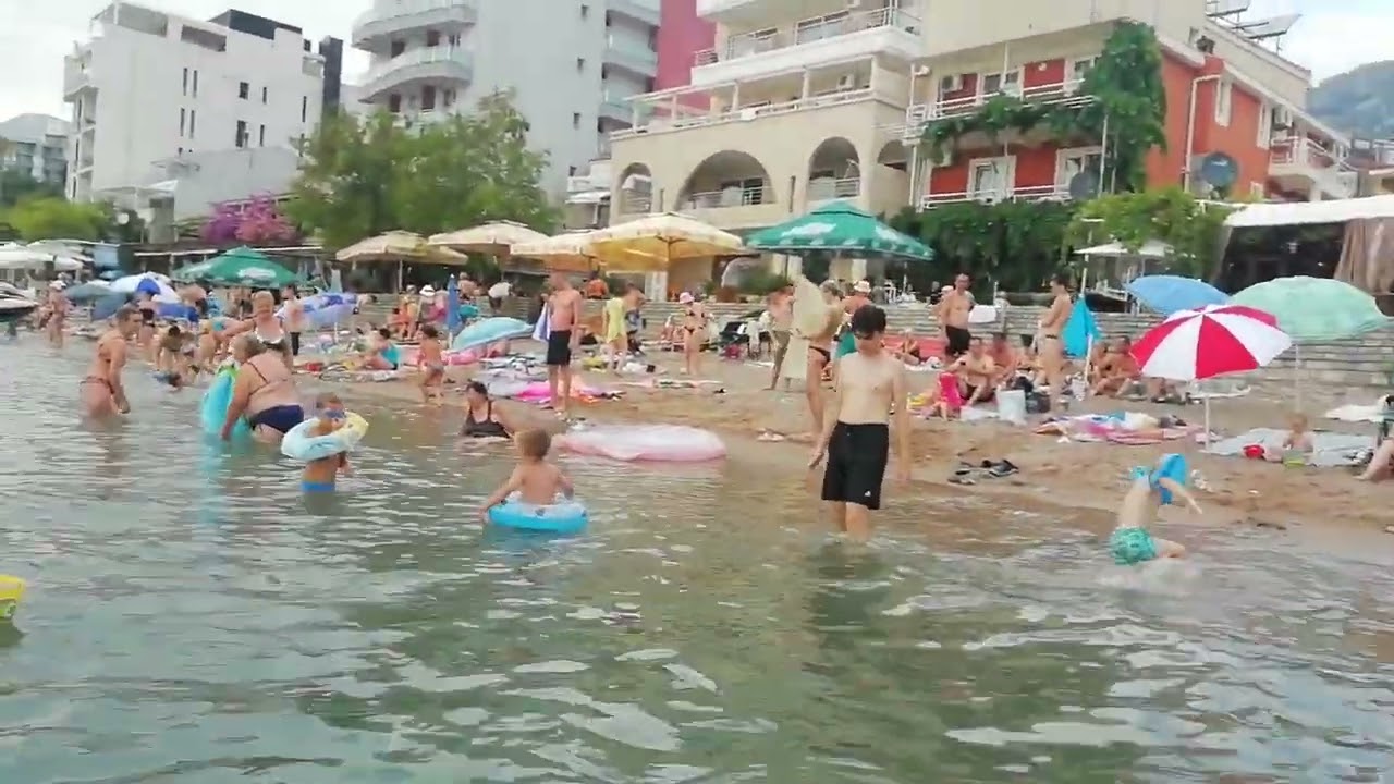 Pláž Rafailovici Budva Montenegro