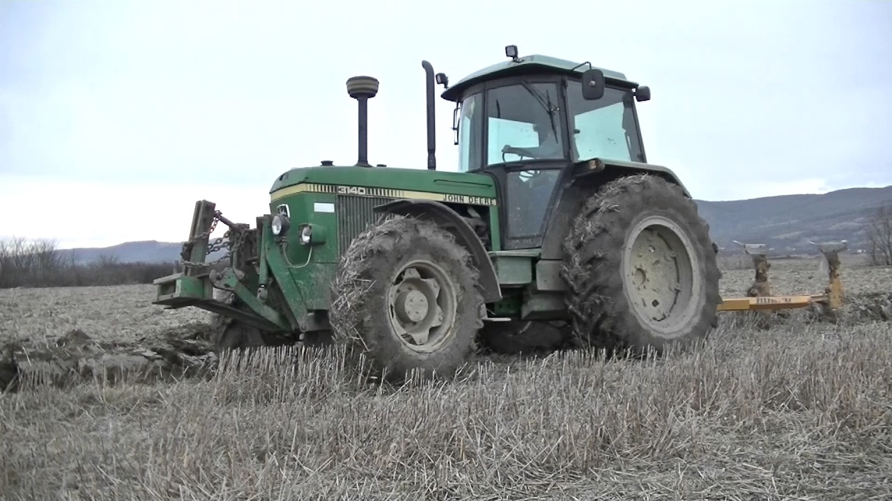 //Plowing#Orki//John deere 3140//Case 5140